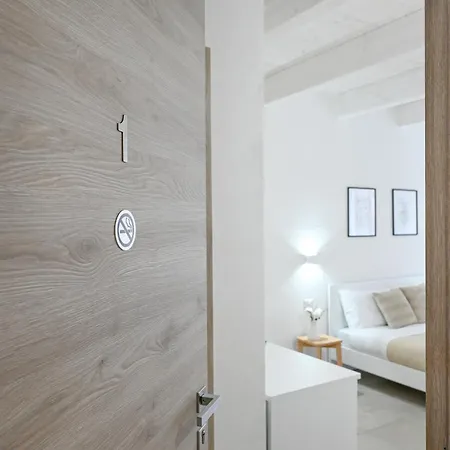 Dome ゲストハウス 3*